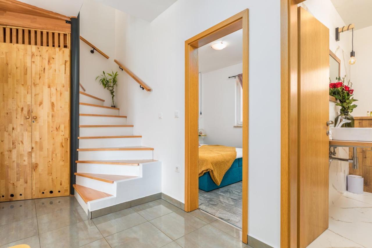 Apartman Nina Fažana Buitenkant foto